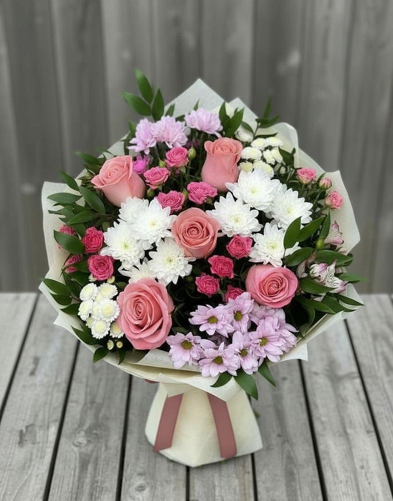 Букет цветов из: Альстромерии, Гвоздики, Розы и Хризантемы в Молчаново
