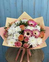 Букет цветов из:  Розы, Герберы и Хризантемы в Молчаново