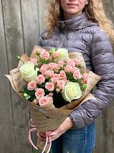 Букет цветов из:  Розы в Молчаново
