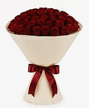 Букет 101 Бордовая роза Блэк Бакарра в Молчаново