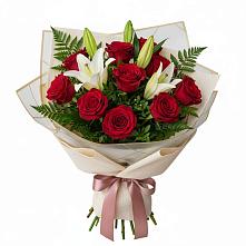 Букет цветов из:  Лилии и Розы #REPLACE_PRED# Молчаново