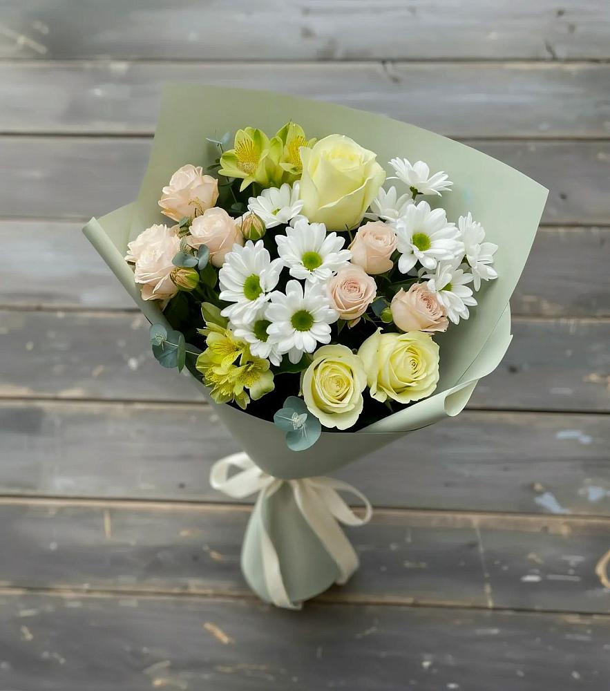 Букет цветов из: Альстромерии, Розы и Хризантемы в Молчаново