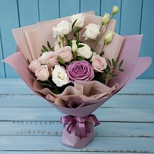 Букет цветов из:  Розы и Лизиантусы в Молчаново