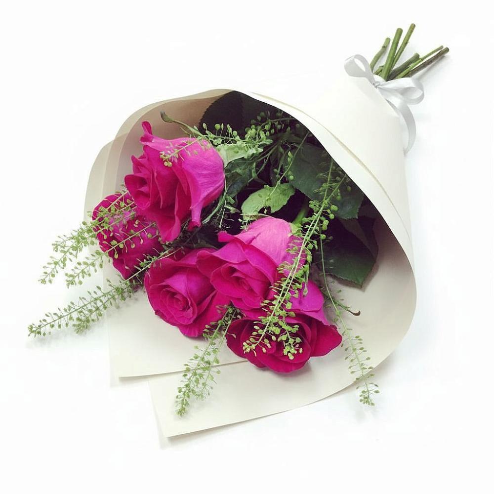 Букет цветов из: Розы в Молчаново