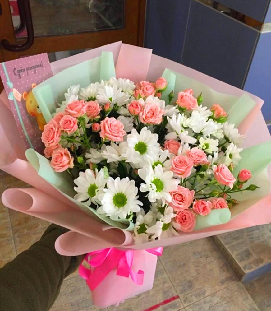 Букет цветов из: Розы и Хризантемы в Молчаново