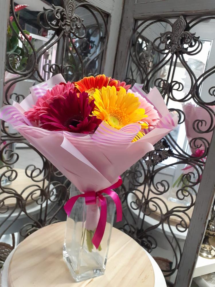 Букет цветов из: Герберы в Молчаново