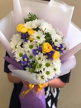 Букет цветов из:  Ирисы, Хризантемы и Розы #REPLACE_PRED# Молчаново