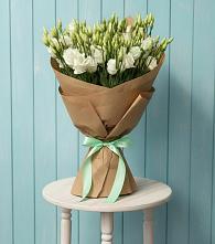 Букет цветов из:  Лизиантусы в Молчаново