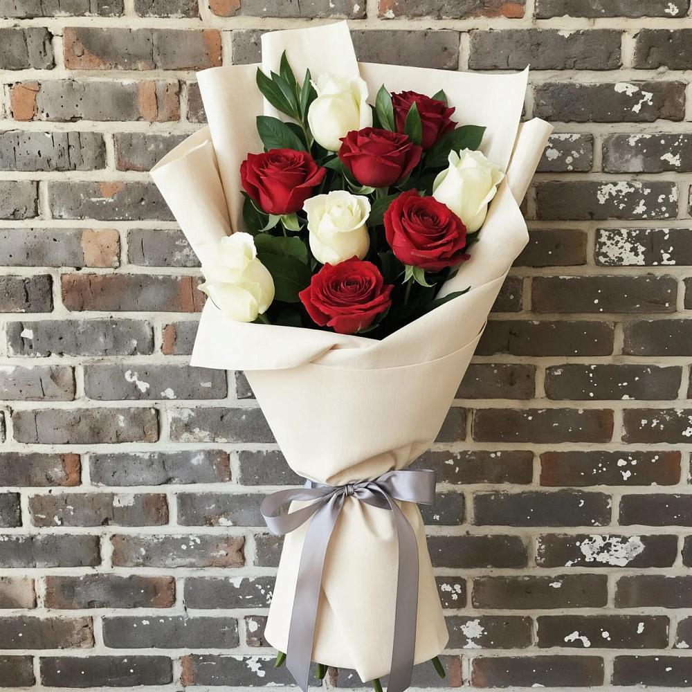 Букет цветов из: Розы в Молчаново