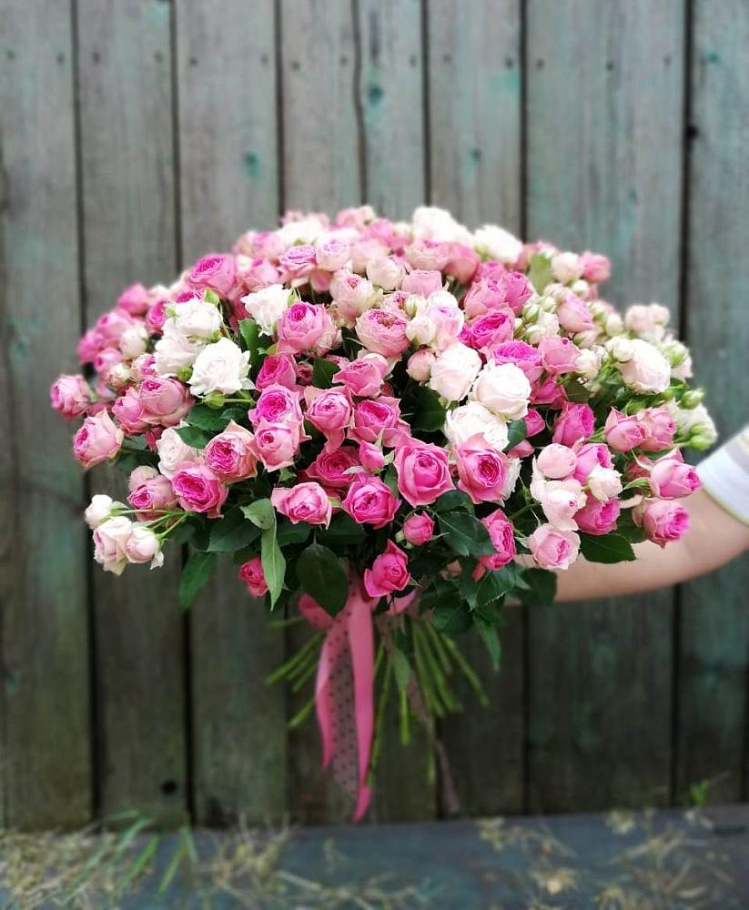 Букет Розовые кустовые розы Натали и Лав Лидия в Молчаново