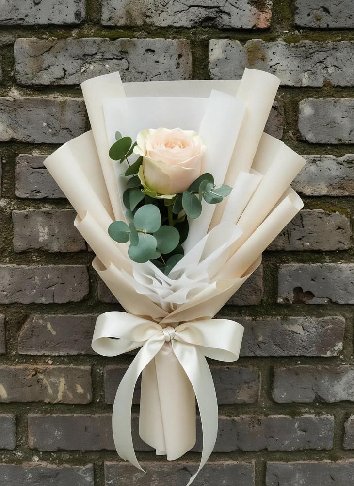 Букет цветов из: Розы в Молчаново