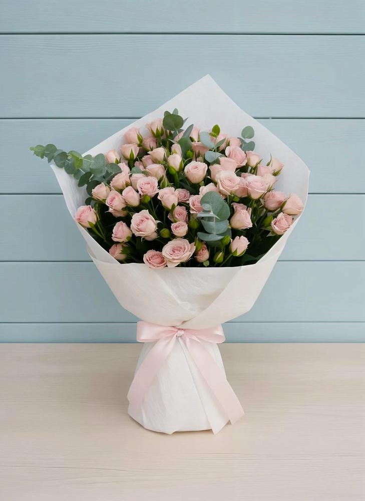 Букет цветов из: Розы в Молчаново